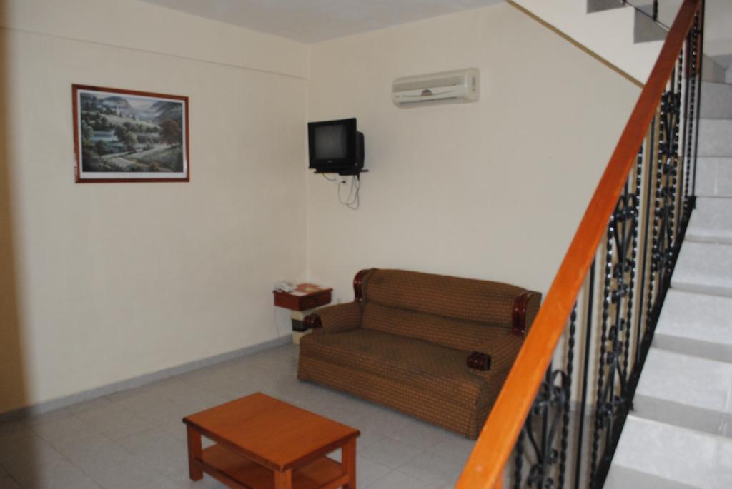 Hotel Arcos Del Parque Acayucan Quarto foto