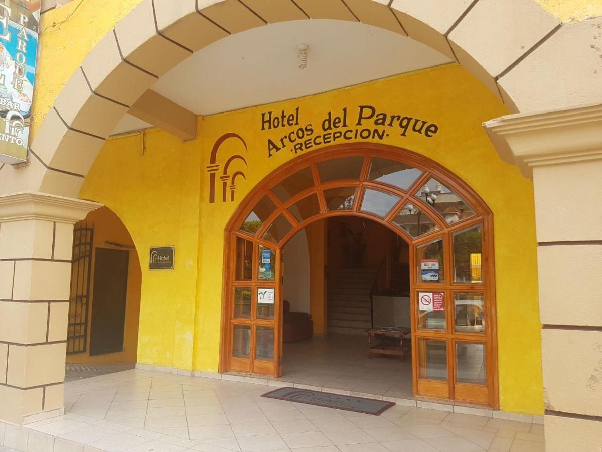 Hotel Arcos Del Parque Acayucan Exterior foto
